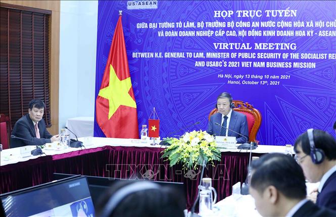 Photo: Minister of Public Security Gen. To Lam at the meeting. VNA Photo: Phạm Kiên