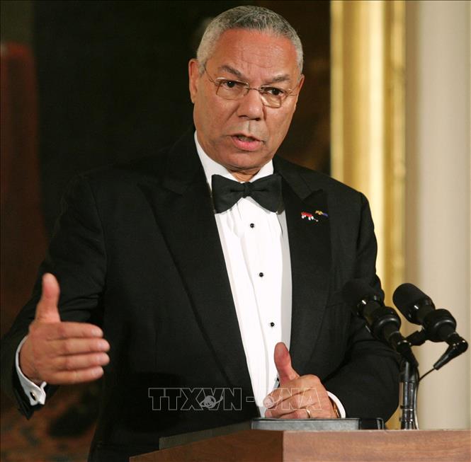 Trong ảnh (tư liệu): Cựu Ngoại trưởng Mỹ Colin Powell phát biểu tại một sự kiện ở Washington DC., ngày 13/11/2007. Ảnh: AFP/TTXVN