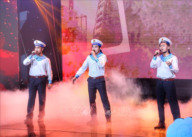 Trong ảnh: Tiết mục 