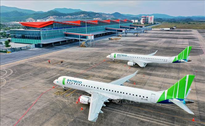 Hãng hàng không Bamboo Airways khai thác tuyến bay Vân Đồn - Tp Hồ Chí Minh. Ảnh: TTXVN phát