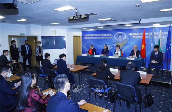 Photo: A view of the discussion. VNA Photo: Phương Hoa