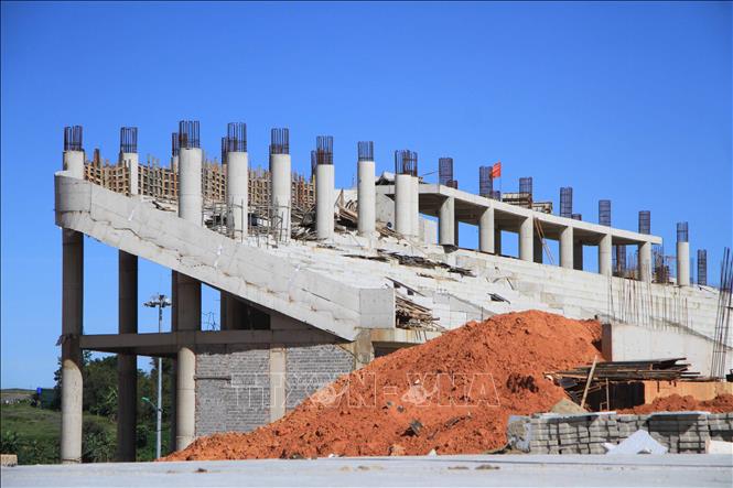 Trong ảnh: Nhiều hạng mục còn giang dở. Ảnh: Đặng Tuấn -TTXVN 
