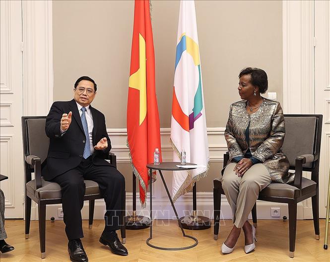 Trong ảnh: Thủ tướng Phạm Minh Chính gặp bà Louise Mushikiwabo, Tổng Thư ký Tổ chức quốc tế Pháp ngữ (OIF). Ảnh: Dương Giang-TTXVN