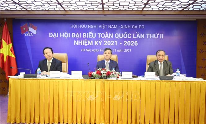 Photo: The presidum of the congress. VNA Photo: Nguyễn Văn Điệp