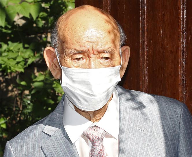 Trong ảnh (tư liệu): Cựu Tổng thống Hàn Quốc Chun Doo-hwan tại nhà riêng ở Seoul, ngày 9/8/2021. Ảnh: Yonhap/ TTXVN