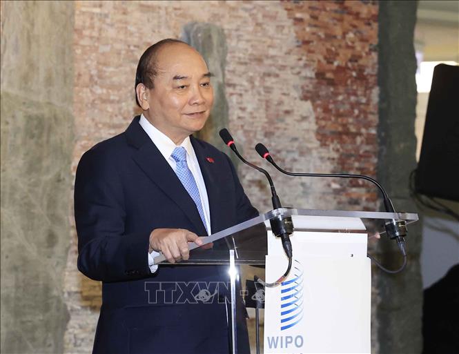 Photo: President Nguyen Xuan Phuc speaks at the “WIPO’s IP Youth Ambassador” award ceremony. VNA Photo: Thống Nhất