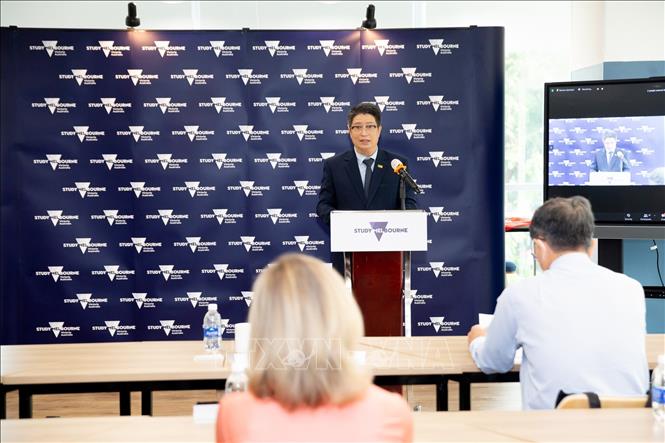 Photo: Nguyen Manh Cuong, deputy director of the Ministry of Science and Technology’s southern department speaks at the opening ceremony. VNA Photo: Thu Hoài