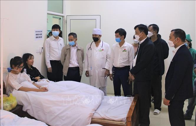 Trong ảnh: Sức khỏe 86 học sinh có phản ứng sau tiêm vaccine đã ổn định. Ảnh: Hoa Mai - TTXVN