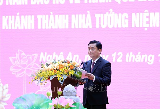 Trong ảnh: Đồng chí Thái Thanh Quý - Ủy viên Trung ương Đảng, Bí thư Tỉnh ủy, Trưởng Đoàn ĐBQH, Chủ tịch HĐND tỉnh trình bày diễn văn tại Lễ kỷ niệm. Ảnh: Ảnh: Thống Nhất- TTXVN
