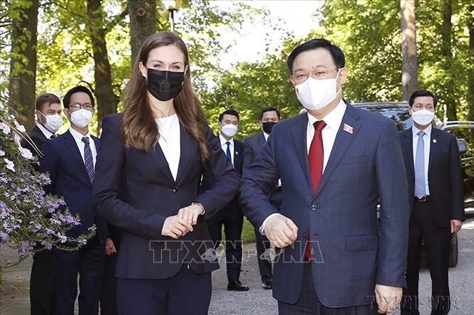 Photo: National Assembly Chairman Vuong Dinh Hue meets  Finland's Prime Minister Sanna Marin on September 10, 2021 during the former's official visit to the country. VNA Photo: Doãn Tấn
