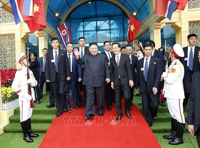 Photo: A view of the welcome ceremony for Chairman of the Democratic People's Republic of Korea (DPRK) Kim Jong-un in Hanoi on February 2019. The DPRK Chairman was in Vietnam to attend the 2019 DPRK - United States Hanoi Summit. VNA Photo: Nhan Sáng 