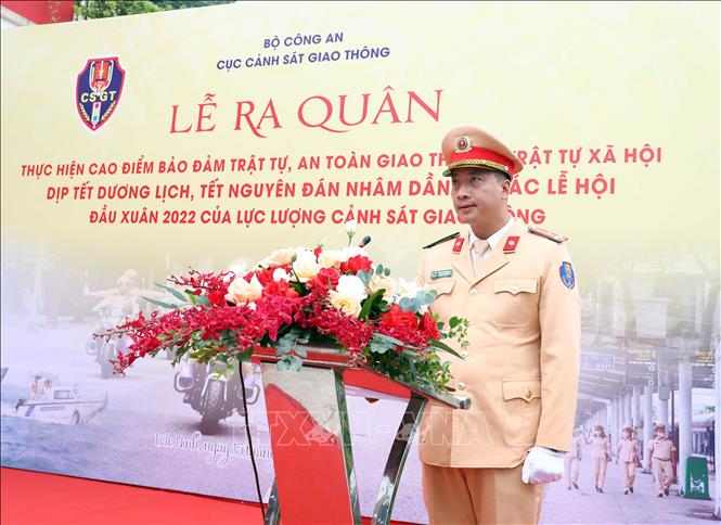 Trong ảnh: Thượng tá Phạm Quang Huy, Thủy đoàn trưởng Thủy đoàn 1, Cục Cảnh sát giao thông (Bộ Công an) phát biểu. Ảnh: Phạm Kiên - TTXVN