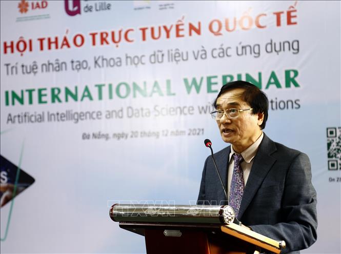 Trong ảnh: Ông Lương Minh Sâm, Chủ tịch Hội đồng trường Đại học Đông Á phát biểu tại hội thảo. Ảnh: TTXVN phát 