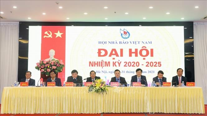 Photo: The presidium of the 11th national congress's preparatory session. VNA Photo: Tuấn Đức, Minh Quyết 