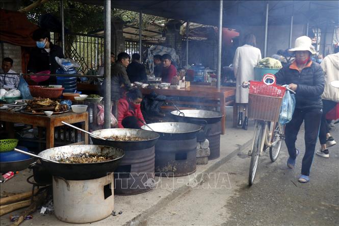 Trong ảnh: Chợ phiên Bắc Hà. Ảnh: Quốc Khánh - TTXVN
