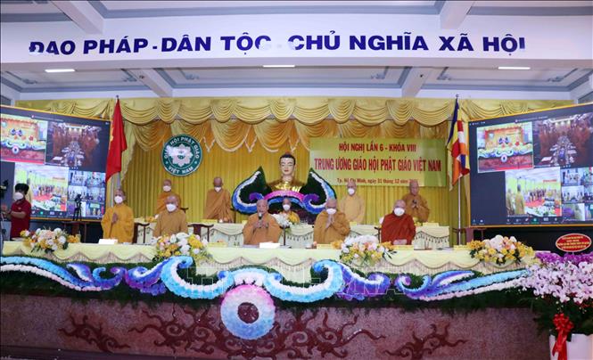 Trong ảnh: Quang cảnh nghi lễ suy tôn Trưởng lão Hòa thượng Thích Trí Quảng, Quyền Pháp chủ Hội đồng Chứng minh Giáo hội Phật giáo Việt Nam. Ảnh: Xuân Khu-TTXVN