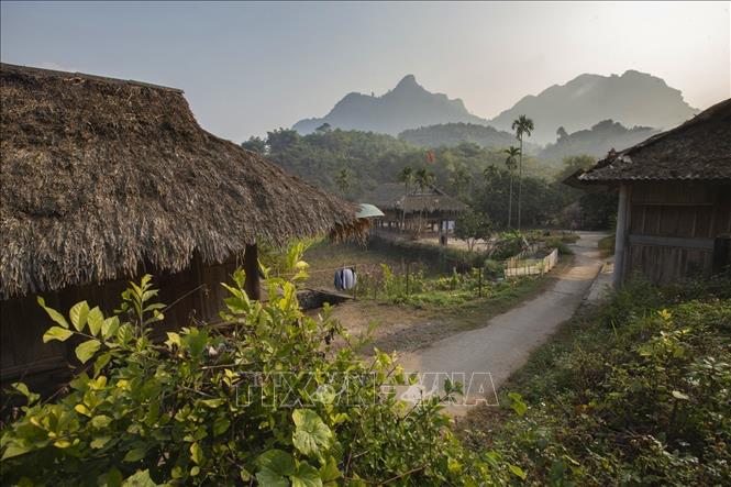 Photo: A tranquil, peaceful morning at Giang Mo village. VNA Photo: Trọng Đạt 