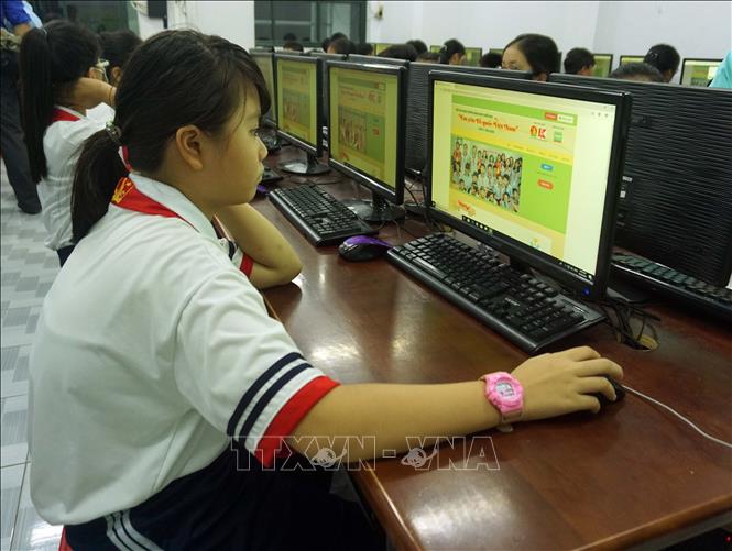 Trong ảnh: Học sinh thành phố Hồ Chí Minh thi tìm hiểu lịch sử dành cho thiếu nhi “Em yêu Tổ quốc Việt Nam” lần 7, năm 2019 do Hội đồng Đội Thành phố Hồ Chí Minh tổ chức. Ảnh: Thu Hoài - TTXVN