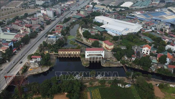 Trong ảnh: Trạm bơm Như Quỳnh (Hệ thống thuỷ lợi Bắc Hưng Hải) ở huyện Văn Lâm đảm bảo nước tưới phục vụ sản xuất nông nghiệp của huyện Thuận Thành, Gia Bình và Lương Tài, tỉnh Bắc Ninh. Ảnh: Vũ Sinh - TTXVN