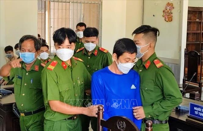 Bị cáo Trần Công Xuân (Chín Xuân) bị tòa tuyên 3 năm 6 tháng tù giam. Ảnh: TTXVN phát