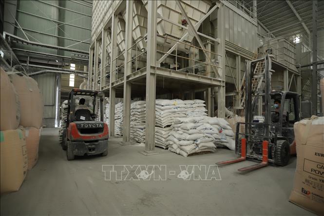 Trong ảnh: Năm 2021, Công ty Cổ phần khoáng sản công nghiệp Yên Bái hoàn thành sản xuất đạt 100% công suất thiết kế, cho tổng doanh thu gần 500 tỷ đồng. Ảnh: Tiến Khánh - TTXVN