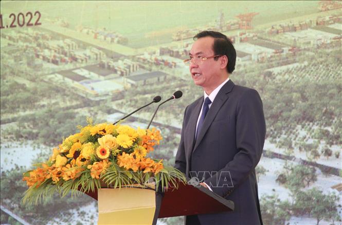 Trong ảnh: Chủ tịch UBND tỉnh Quảng Trị Võ Văn Hưng phát biểu tại buổi lễ. Ảnh: Nguyên Lý-TTXVN
