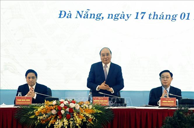 Chủ tịch nước Nguyễn Xuân Phúc chủ trì hội thảo. Ảnh: Thống Nhất-TTXVN
