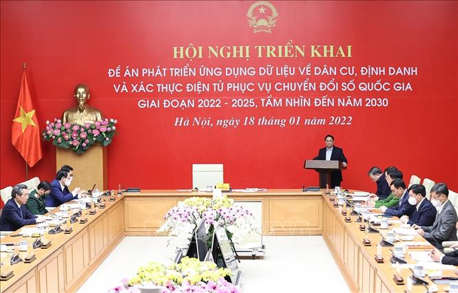 Trong ảnh: Thủ tướng Phạm Minh Chính phát biểu tại Hội nghị trực tuyến triển khai Đề án phát triển ứng dụng dữ liệu về dân cư, định danh và xác thực điện tử phục vụ chuyển đổi số quốc gia. Ảnh: Dương Giang-TTXVN