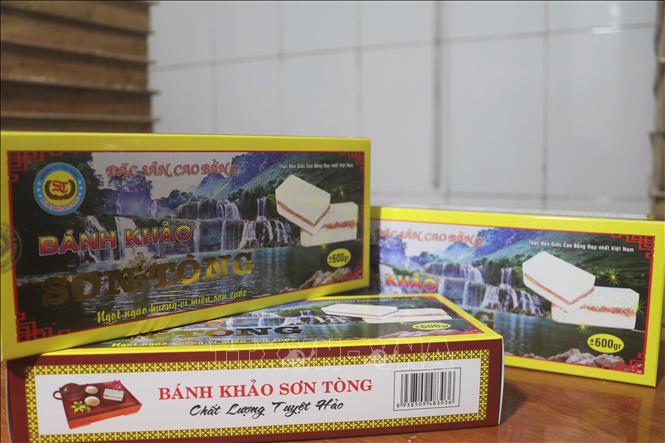Trong ảnh: Sản phẩm bánh khảo của một cơ sở sản xuất ở phường Sông Hiến, thành phố Cao Bằng. Ảnh: Chu Hiệu-TTXVN
