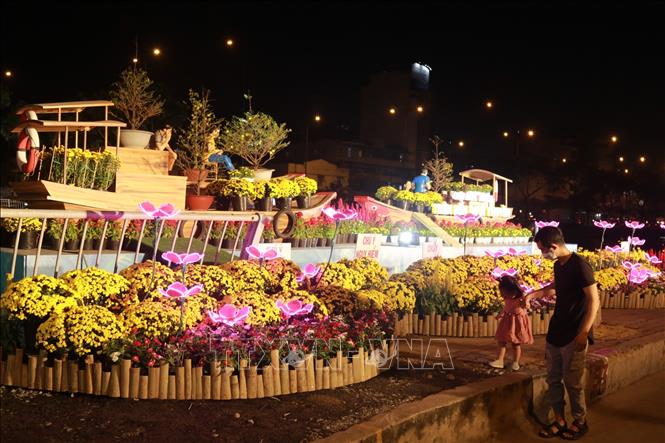 Tp. Hồ Chí Minh: Khai mạc Chợ hoa xuân “Trên bến dưới thuyền” năm ...
