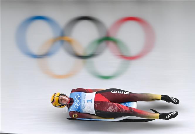 Trong ảnh: VĐV Natalie Geisenberger của Đức tranh tài nội dung trượt băng nằm ngửa đơn nữ tại Olympic mùa Đông Bắc Kinh 2022, Trung Quốc ngày 8/2/2022. Ảnh: THX/TTXVN
