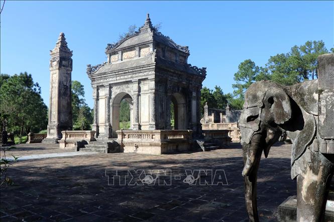 Trong ảnh: Khu Lăng mộ vua Đồng Khánh. Ảnh: Đỗ Trưởng - TTXVN