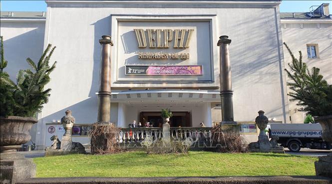 Trong ảnh: Rạp chiếu phim Delphi ở Berlin trình chiếu nhiều bộ phim trong khuôn khổ Liên hoan phim quốc tế Berlin (Berlinale). Ảnh: Mạnh Hùng - PV TTXVN tại Đức
