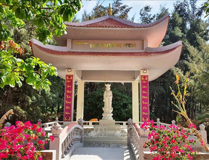 Trong ảnh: Công trình điện thờ Bồ tát Địa Tạng Vương. Ảnh: Ánh Tuyết – TTXVN