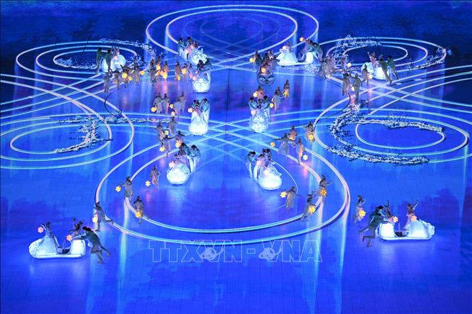 Trong ảnh: Các em nhỏ biểu diễn tại lễ bế mạc Olympic mùa Đông Bắc Kinh 2022, Trung Quốc, ngày 20/2/2022. Ảnh: AFP/ TTXVN