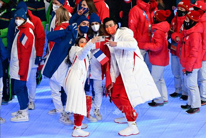 Trong ảnh: Các vận động viên tại lễ bế mạc Olympic mùa Đông Bắc Kinh 2022, Trung Quốc, ngày 20/2/2022. Ảnh: THX/ TTXVN