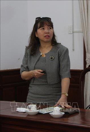 Trong ảnh: Bà Nguyễn Thị Minh Nguyệt, Chủ tịch HĐQT Công ty Cổ phần Westfood trình bày phương án xây dựng vùng nguyên liệu. Ảnh: Hồng Thái - TTXVN