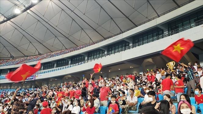 Photo: Vietnamese fans present at Sirodok Echo stadium in Phnom Penh.