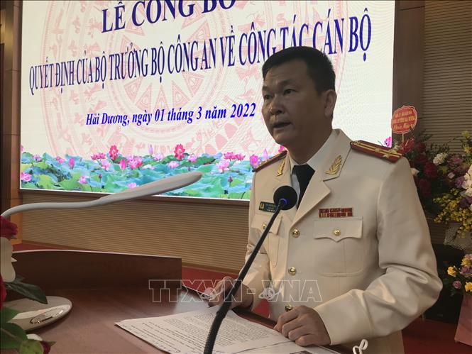 Trong ảnh: Giám đốc Công an tỉnh Hải Dương Bùi Quang Bình cảm ơn lãnh đạo Bộ Công an và tỉnh Hải Dương. Ảnh: Tiến Vĩnh – TTXVN 
