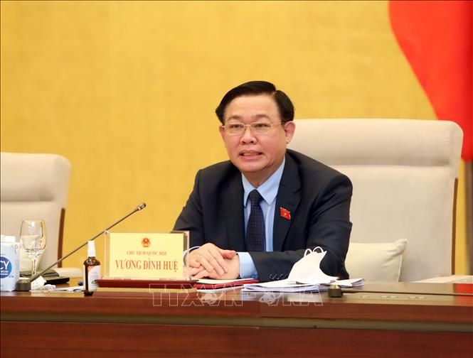 Trong ảnh: Chủ tịch Quốc hội Vương Đình Huệ phát biểu tại buổi làm việc. Ảnh: An Đăng - TTXVN