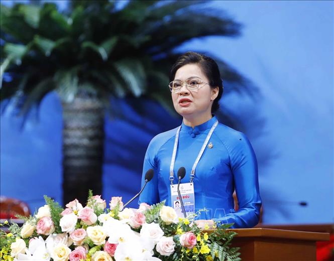 President of the Vietnam Women’s Union for the 2022-2027 term Ha Thi Nga delivers the congress’s closing speech. VNA Photo