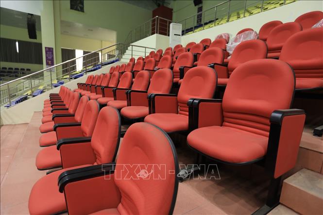 Trong ảnh: Hàng ghế VIP được lắp đặt mới phục vụ các đại biểu quan trọng tới theo dõi các sự kiện. Ảnh: Hoàng Hiếu - TTXVN 