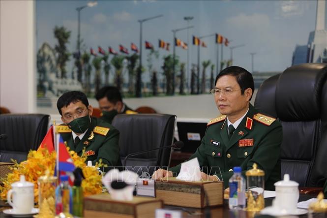 Photo: Deputy Minister of National Defence Sen. Lieut. Gen. Nguyen Tan Cuong at the talks. VNA Photo: Vũ Hùng