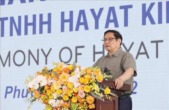 Thủ tướng Phạm Minh Chính phát biểu tại lễ khánh thành Nhà máy của Công ty TNHH HAYAT KIMYA Việt Nam. Ảnh: Dương Giang-TTXVN
