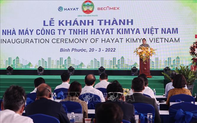 Thủ tướng Phạm Minh Chính phát biểu tại lễ khánh thành Nhà máy của Công ty TNHH HAYAT KIMYA Việt Nam. Ảnh: Dương Giang-TTXVN
