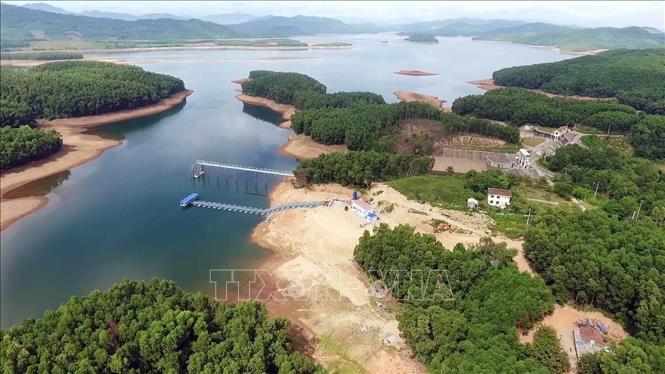 Nhà máy nước sạch BOO Phú Ninh (giai đoạn 1A) tại thôn Bích Sơn, xã Tam Xuân 2, huyện Núi Thành (tỉnh Quảng Nam). Ảnh: Trần Tĩnh -TTXVN