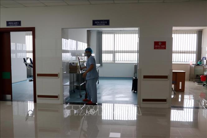 Các phòng trong khoa Sản không cửa. Ảnh: Đoàn Mạnh Dương - TTXVN 