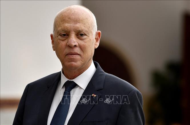 Trong ảnh (tư liệu): Tổng thống Tunisia Kais Saied tại thủ đô Tunis ngày 15/12/2021. Ảnh: AFP/TTXVN