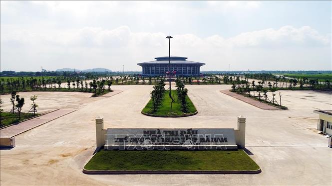 Nhà thi đấu TDTT tỉnh Hà Nam được xây dựng trên khu đất rộng 120 ha, thuộc địa phận xã Tiên Hiệp, thành phố Phủ Lý. Ảnh: Đại Nghĩa - TTXVN