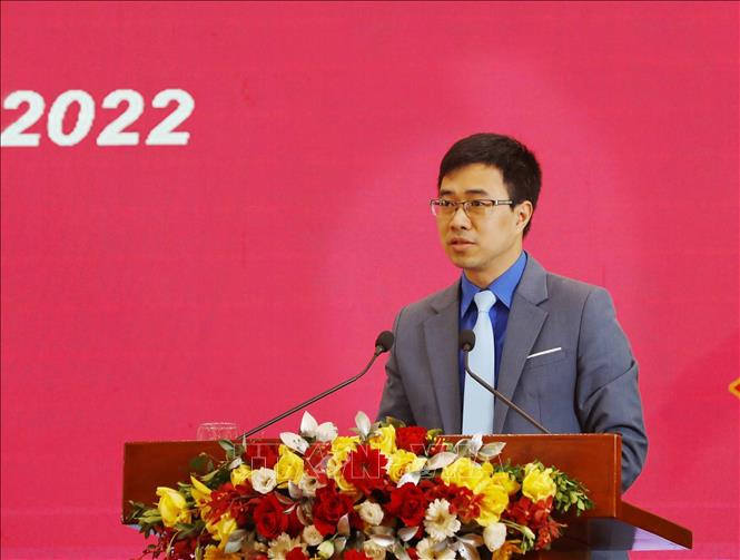 Quyền Bí thư Đoàn Đảng uỷ Khối các cơ quan Trung ương Bùi Hoàng Tùng phát biểu tại Lễ kỷ niệm. Ảnh: Phương Hoa - TTXVN